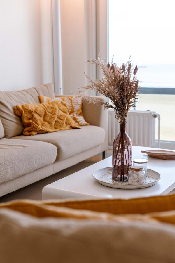 Stunning Seaview Apt On 7Th Floor At Beachfront 크노케-하이스트 외부 사진