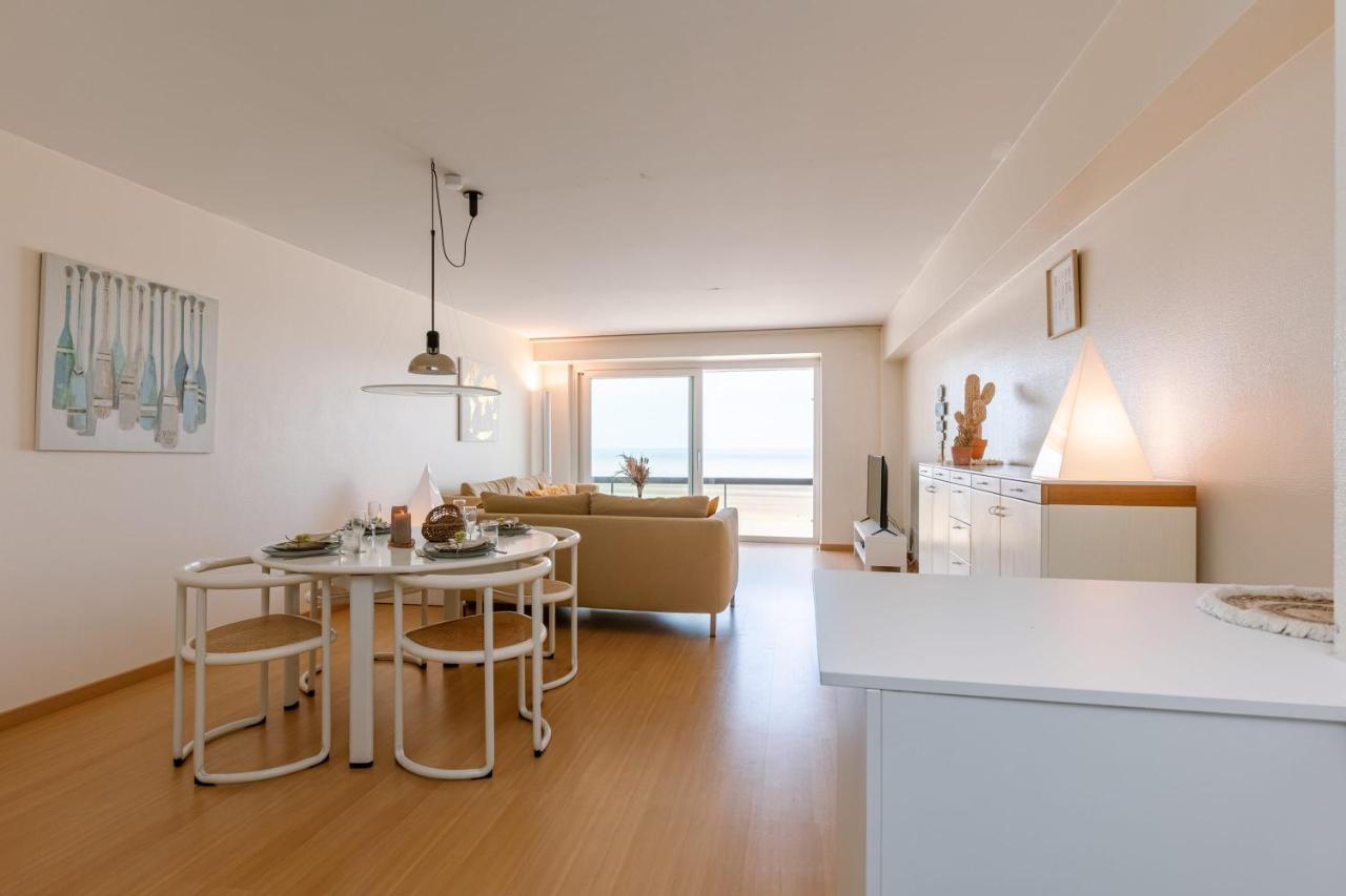 Stunning Seaview Apt On 7Th Floor At Beachfront 크노케-하이스트 외부 사진
