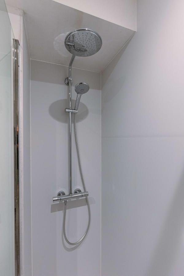 Stunning Seaview Apt On 7Th Floor At Beachfront 크노케-하이스트 외부 사진